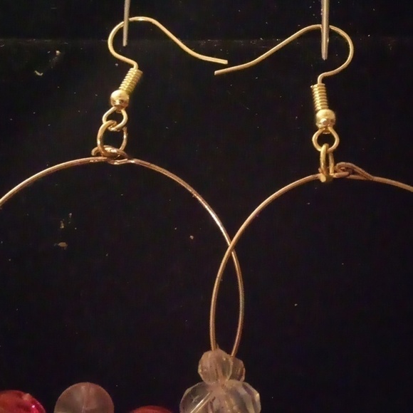 ❤️ Handmade Hoop Pink/Clear Star beaded Earrings - Picture 4 of 4